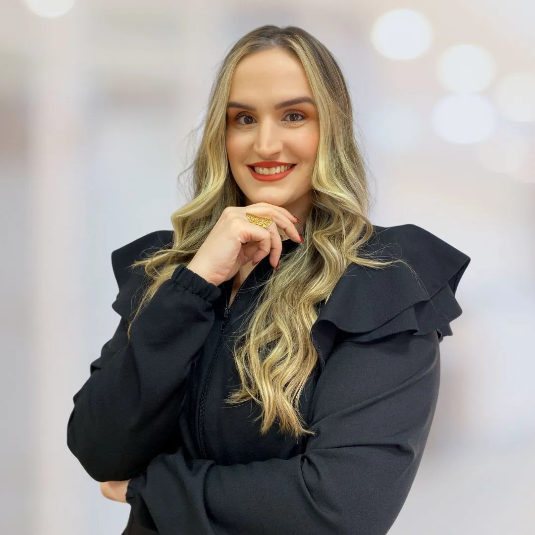 Foto de Josiane Grippa, fundadora da Grippa Head Spa